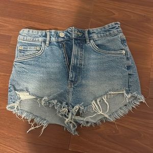 Zara Hi Rise Denim Shorts - Size 2